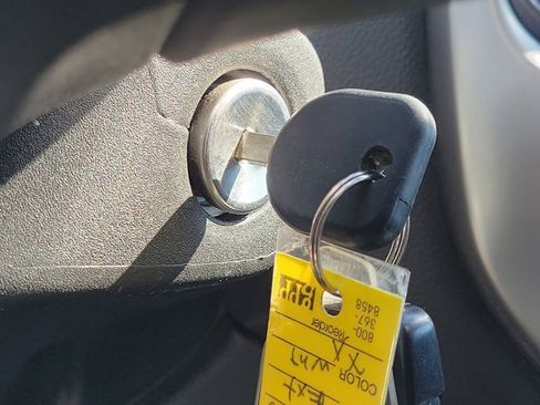 Used 2021 Chevrolet Colorado LT w/ Redline Special Edition image 33