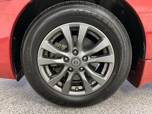 Used 2015 Nissan Altima 2.5 S w/ Special Edition Package image 23