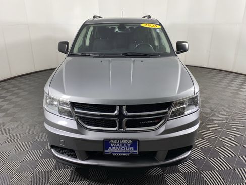 Used 2020 Dodge Journey SE FWD image 8