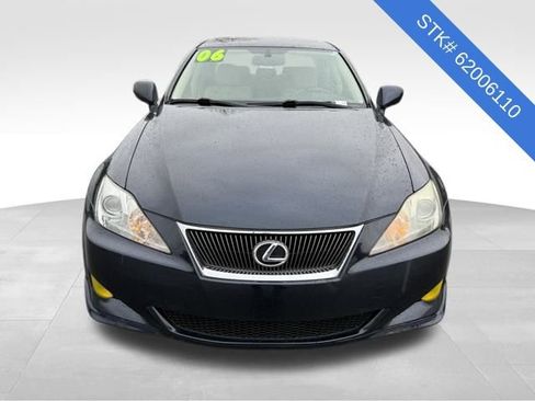 Used 2006 Lexus IS 250 image 2