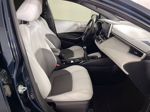 Used 2022 Toyota Corolla XSE image 40