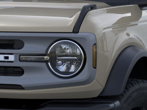 New 2025 Ford Bronco Big Bend w/ Black Diamond Package AWD/4WD image 24