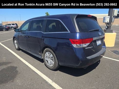 Used 2015 Honda Odyssey LX image 4
