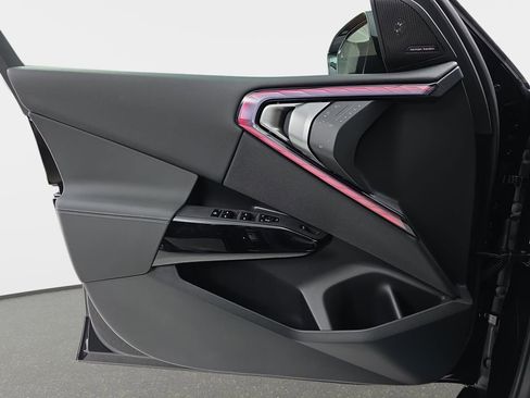 New 2026 BMW X3 xDrive30 w/ M Sport Package image 26