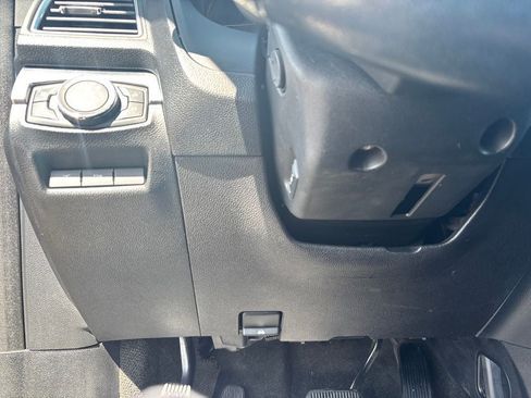Used 2017 Ford Explorer Sport w/ Equipment Group 401A AWD/4WD image 17