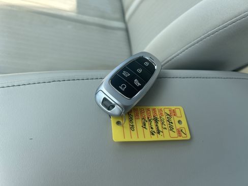 Used 2023 Hyundai Sonata SEL w/ Convenience Package image 30