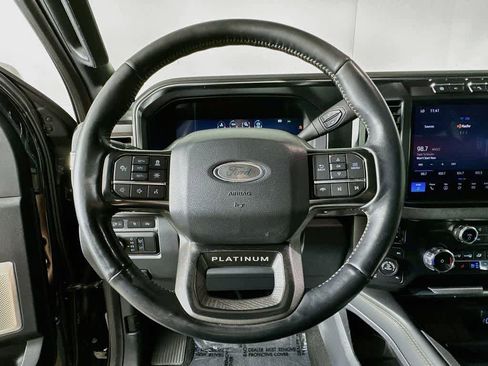 Certified 2023 Ford F250 Platinum w/ Tremor Off-Road Package AWD/4WD image 16