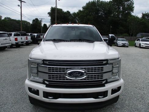 Used 2017 Ford F350 Platinum w/ Platinum Ultimate Package AWD/4WD image 8