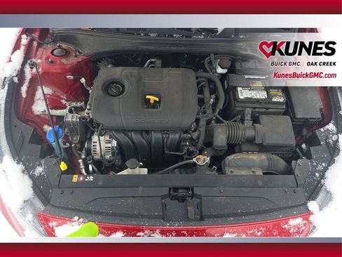 Used 2023 Kia Forte LXS w/ LXS Technology Package image 23