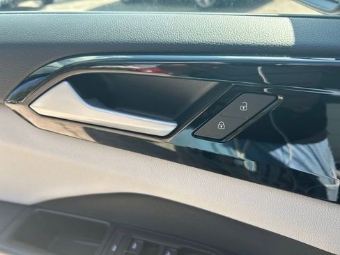 New 2026 Volkswagen Taos S FWD image 46