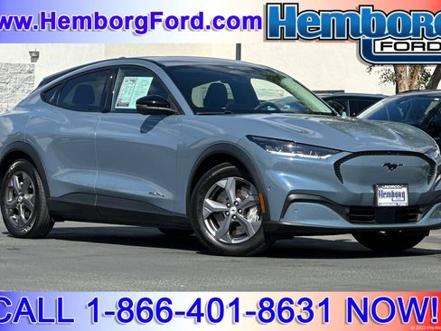 Used 2023 Ford Mustang Mach-E Select image 1