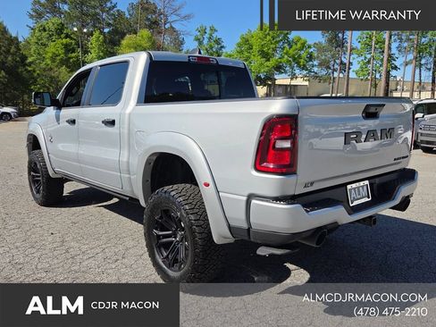 New 2026 RAM 1500 Big Horn AWD/4WD image 12