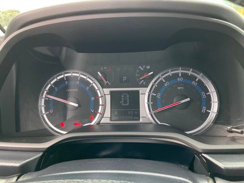 Used 2019 Toyota 4Runner SR5 Premium AWD/4WD image 44