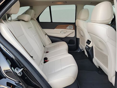Used 2022 Mercedes-Benz GLE 350 w/ Premium Package image 15