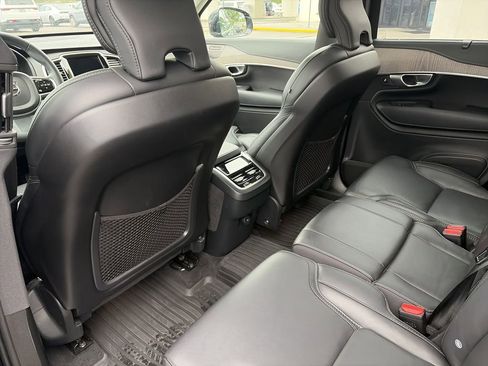 Used 2024 Volvo XC90 B6 Ultimate w/ Protection Package Premier AWD/4WD image 28