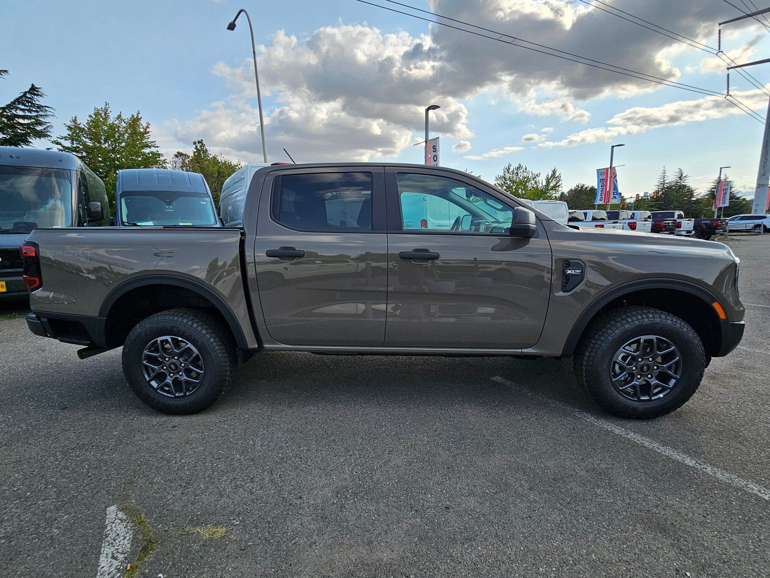 New 2026 Ford Ranger XLT w/ Advanced Towing Package AWD/4WD image 4
