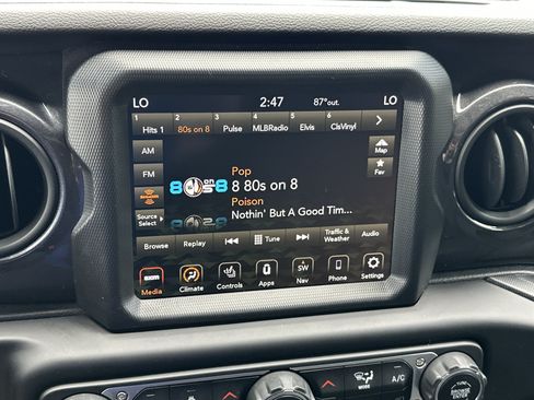 Used 2021 Jeep Wrangler Unlimited Sport AWD/4WD image 26