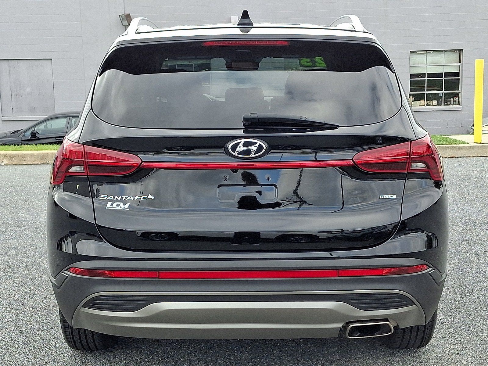 Certified 2023 Hyundai Santa Fe SEL AWD/4WD image 6