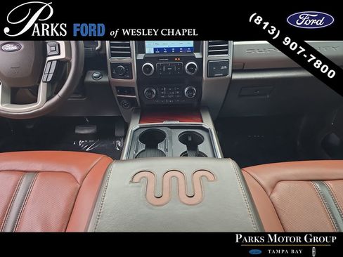 Used 2020 Ford F250 King Ranch w/ King Ranch Ultimate Package AWD/4WD image 12