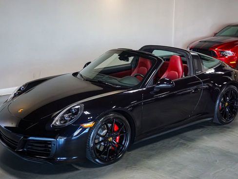 Used 2019 Porsche 911 Targa 4S image 26