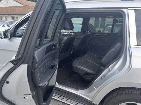 Used 2016 Mercedes-Benz GL 450 4MATIC image 18