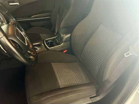 Used 2022 Dodge Charger R/T RWD image 18