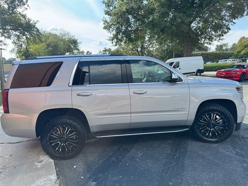 Used 2018 Chevrolet Tahoe Premier AWD/4WD image 4