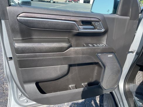 Used 2023 Chevrolet Silverado 1500 LTZ w/ LTZ Premium Package AWD/4WD image 23