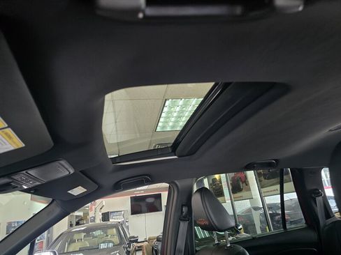 Used 2022 Honda Passport TrailSport image 37