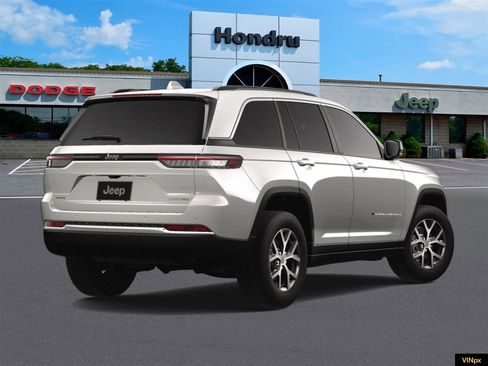 New 2025 Jeep Grand Cherokee Limited image 7