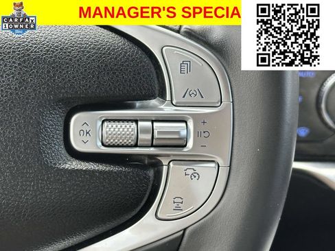 Used 2025 Genesis GV70 2.5T AWD/4WD image 21