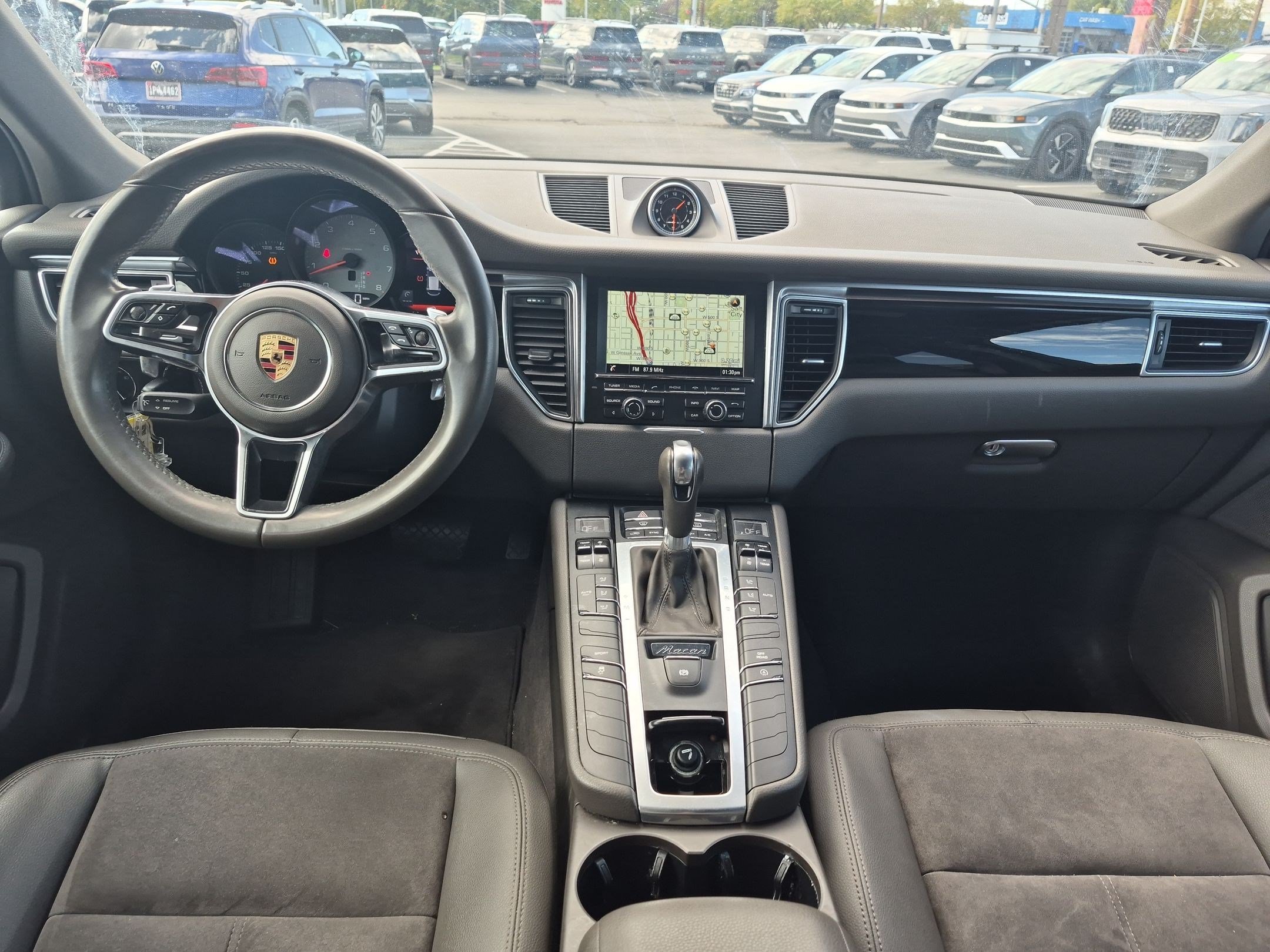 Used 2016 Porsche Macan S w/ Infotainment Package AWD/4WD image 27