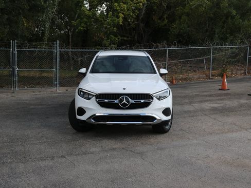 Used 2026 Mercedes-Benz GLC 300 image 8