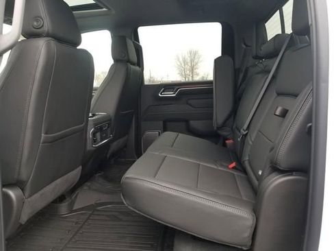 New 2026 GMC Sierra 2500 Denali w/ Denali Reserve Package AWD/4WD image 16