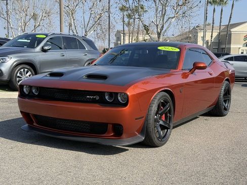 Used 2020 Dodge Challenger SRT Hellcat Redeye image 11
