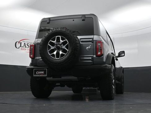 Used 2024 Ford Bronco Badlands image 30