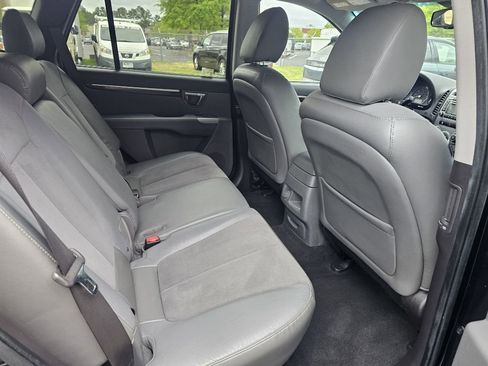 Used 2010 Hyundai Santa Fe SE image 21