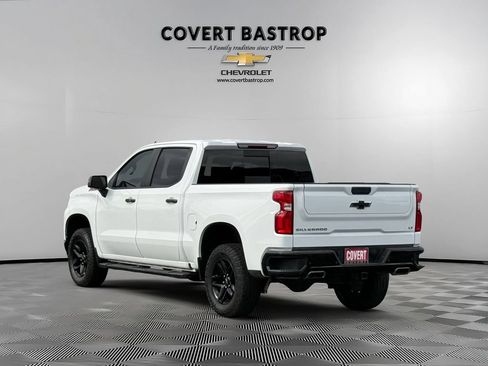 Used 2021 Chevrolet Silverado 1500 LT Trail Boss w/ Convenience Package II AWD/4WD image 5