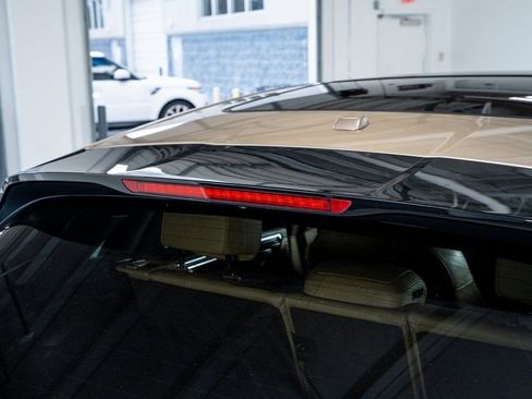 Used 2016 Porsche Macan S image 31