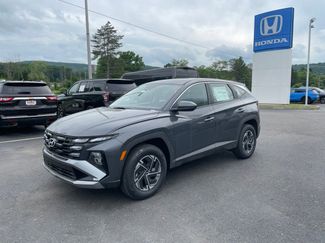 New 2026 Hyundai Tucson Blue SE w/ Tow & Go Package AWD/4WD video 1