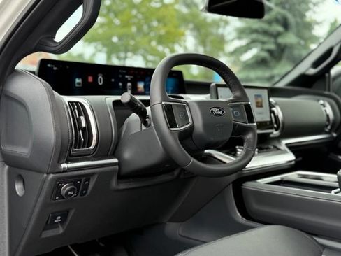 New 2026 Ford Expedition Max Platinum w/ Stealth Appearance Package AWD/4WD image 14