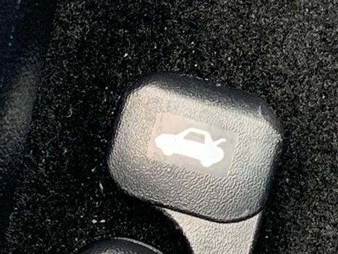 Used 2025 Kia K4 FWD image 22