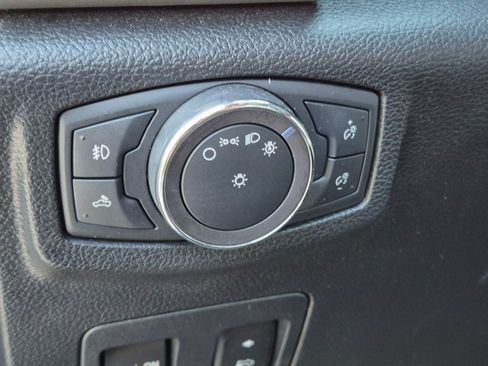 Used 2018 Ford F150 Lariat AWD/4WD image 11