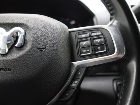 Used 2022 RAM 2500 Laramie AWD/4WD image 14