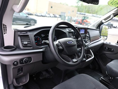 Used 2024 Ford Transit 250 Low Roof w/ Exterior Upgrade Package RWD image 17
