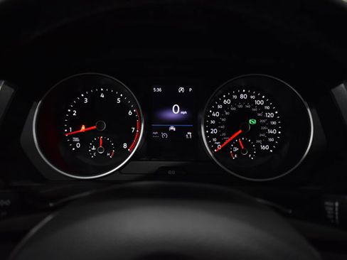 Used 2020 Volkswagen Tiguan SE R-Line image 17