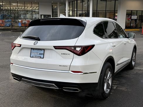 New 2026 Acura MDX SH-AWD image 8