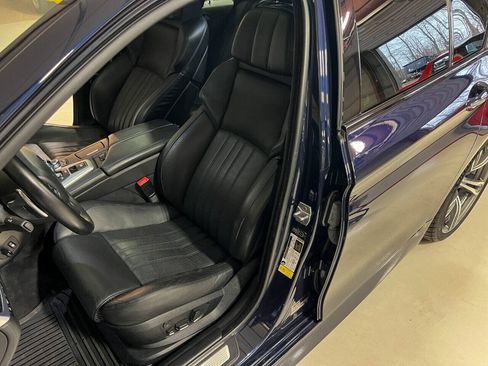 Used 2013 BMW M5 RWD image 20