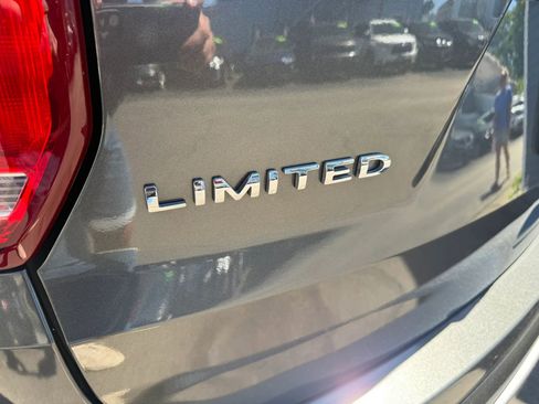 Used 2017 Ford Explorer Limited AWD/4WD image 40