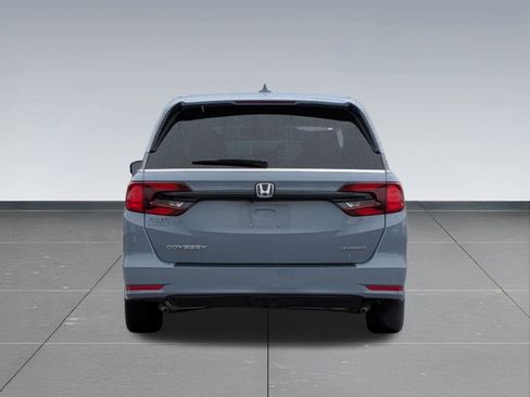 Certified 2024 Honda Odyssey Sport image 5